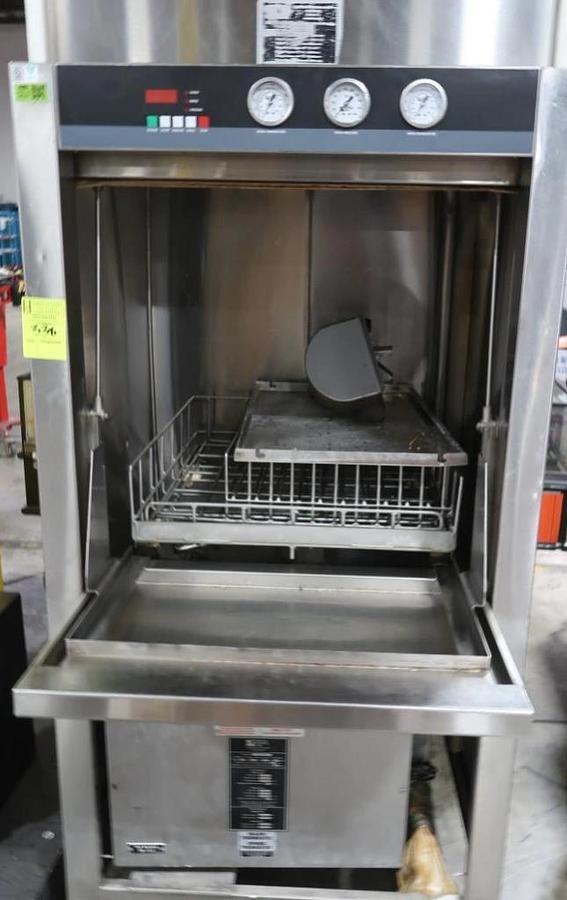 Used Douglas warewasher - 4 available
