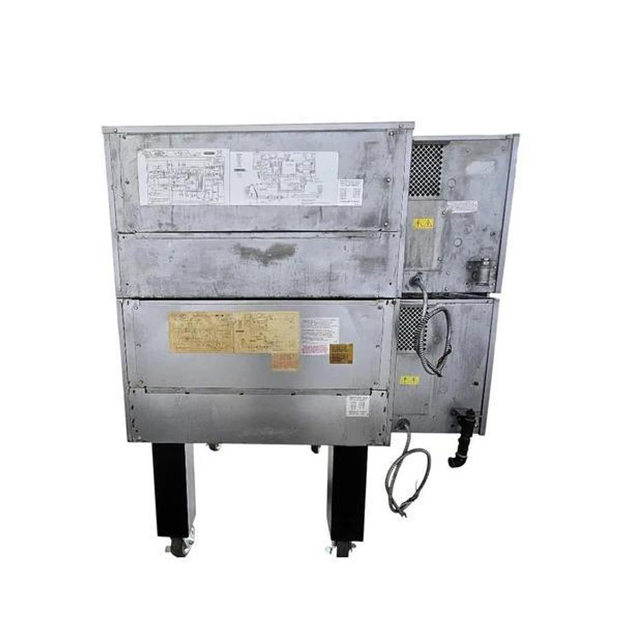 Used Blodgett SG2136G00024 Double Stacked Pizza Oven - Naural t Gas...