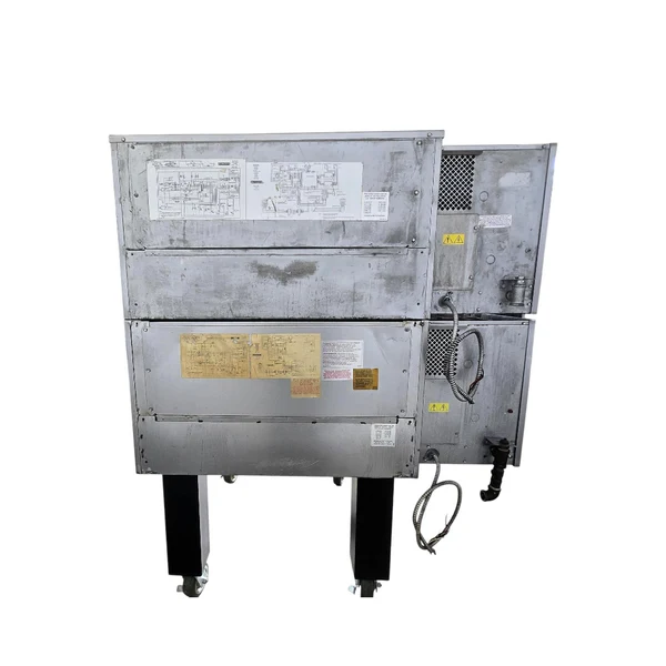 Used Blodgett SG2136G00024 Double Stacked Pizza Oven - Naural t Gas