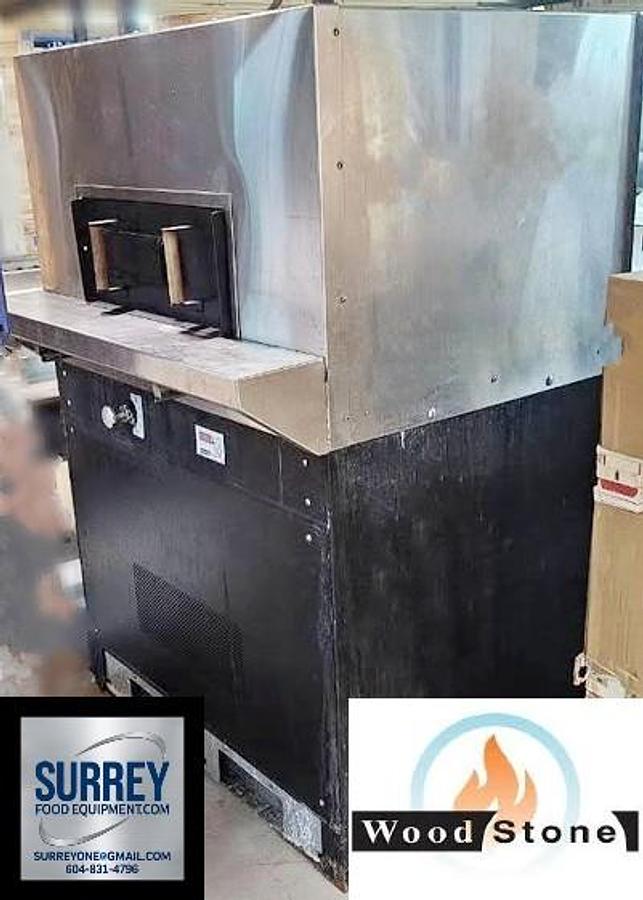 Used WOODSTONE PIZZA OVEN