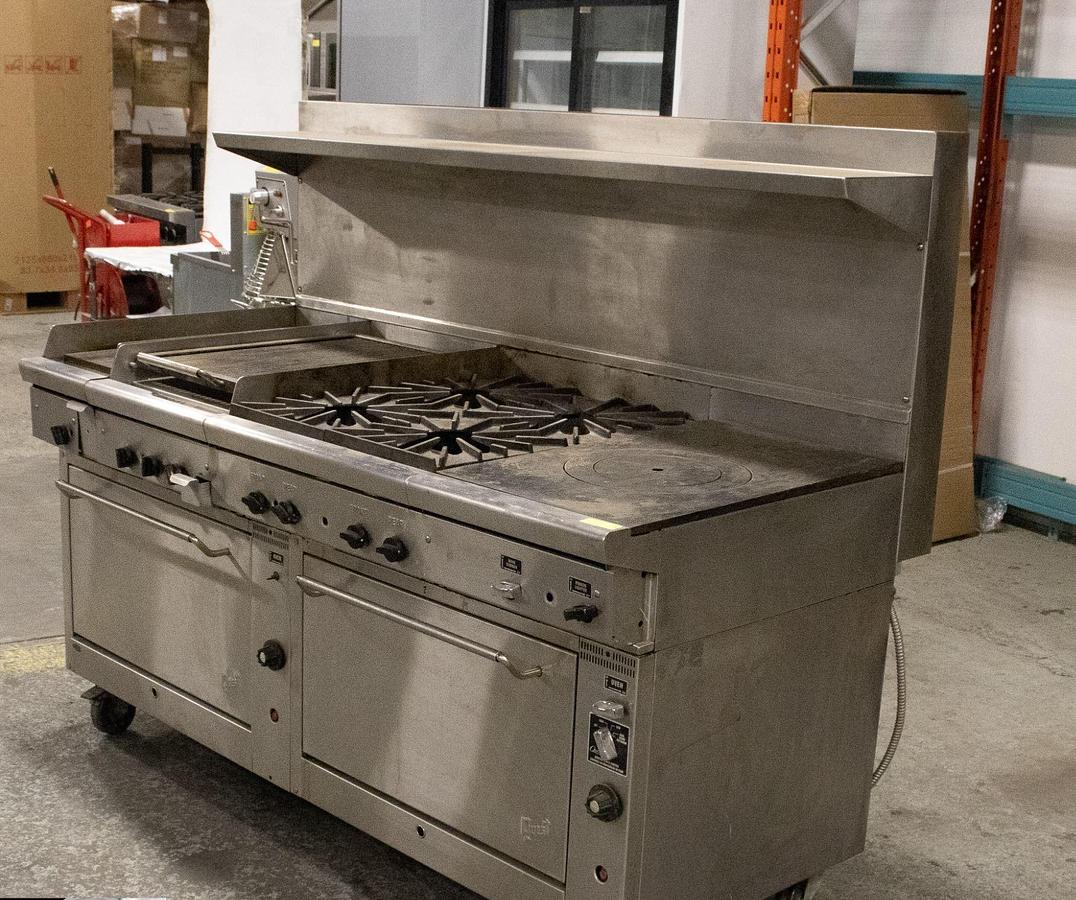 Used QUEST COMBINATION RANGE W/ GRILL, GRIDDLE, CHAR BROILER - 1 CONVECTION OVEN - 1 REGULAR OVEN  FRENCH TOP BURNERS - TOP OF THE LINE 