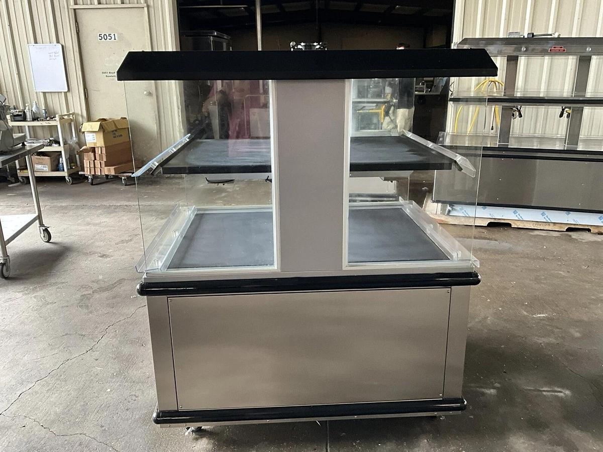 Used 2024 Custom Deli island Hot Food Merchandiser Self-Service Heated Warmer DILW4H