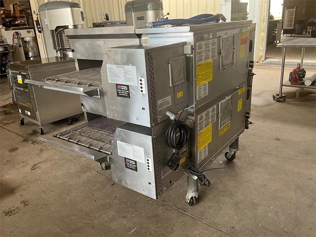 Used 2023 Middleby Marshall gas conveyor double oven - PS638G