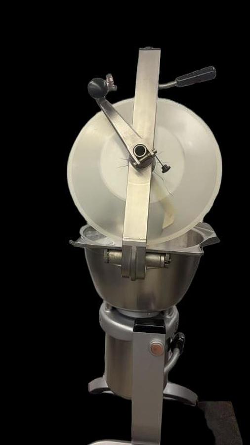 Used Hobart 30 QT vertical cutter / mixer model HCM-300 - Warranty