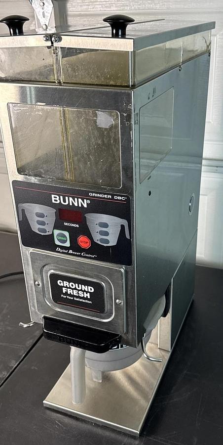 Used BUNN G9-2T DBC - Dual Portion Control Coffee Grinder - HAS TWO HOPPERS
