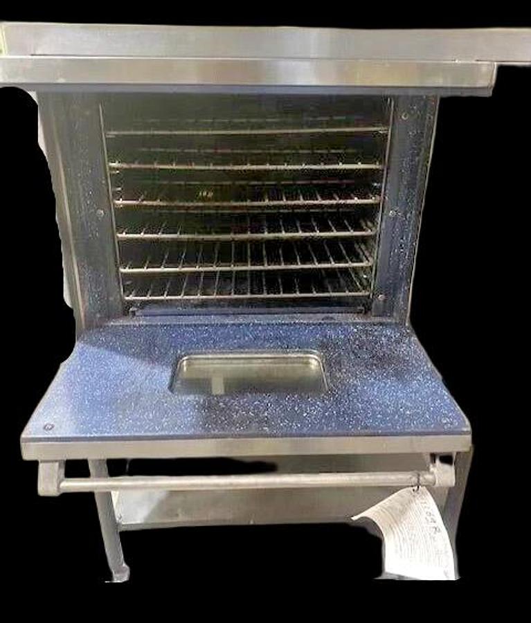 Used "VULCAN"H.D COMMERCIAL N GAS FULL SIZE PAN CONVECTION OVEN ON STAND WITH 6 RACKS