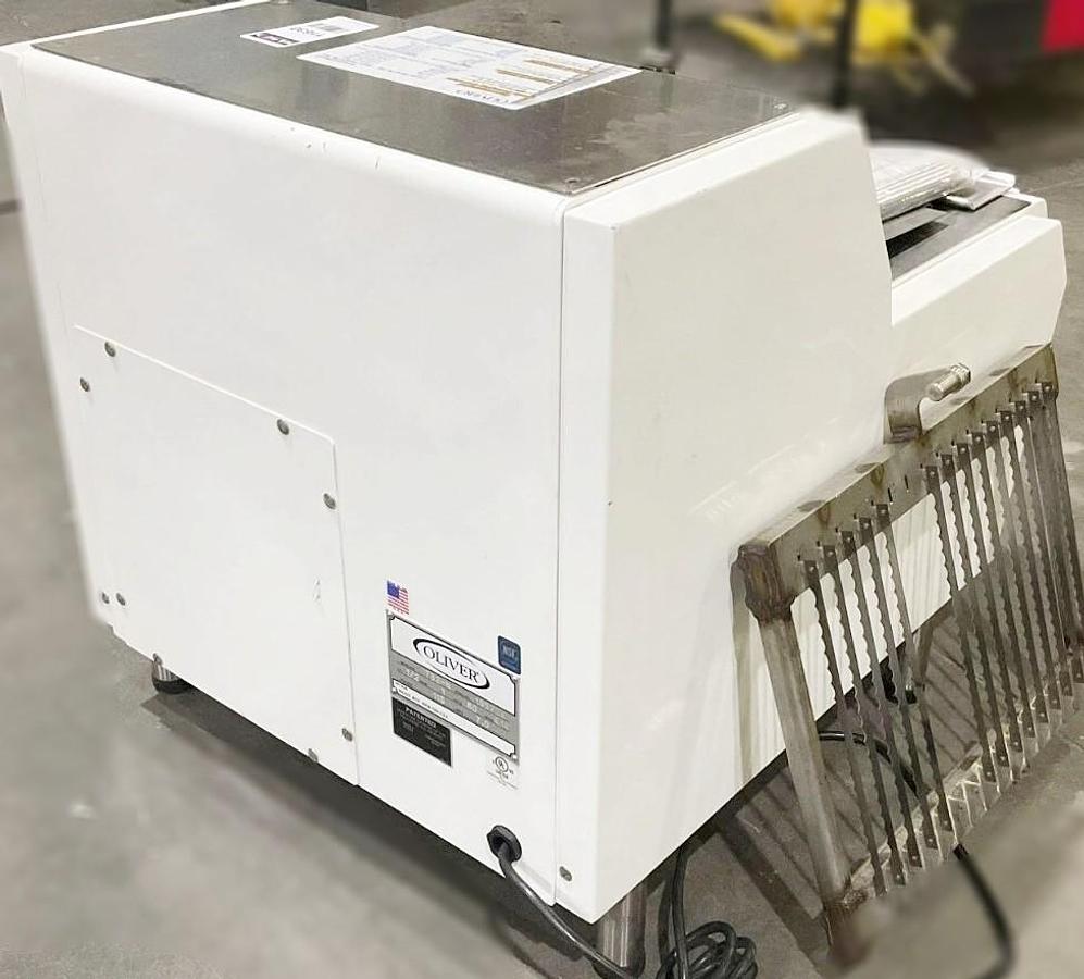 Used OLIVER FRONT LOADER BREAD SLICER MODEL 732-N