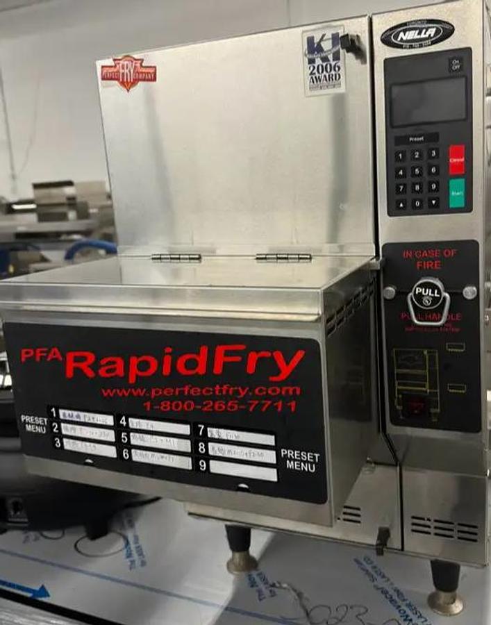 Used Perfect Fry PFA 820 - NEAR NEW - USED 6 WEEKS