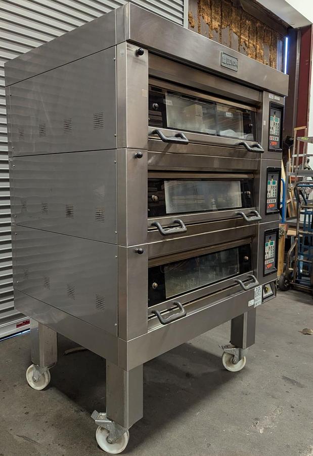 Used Doyon 2T3 Triple Deck Artisan Stone Electric Deck Oven