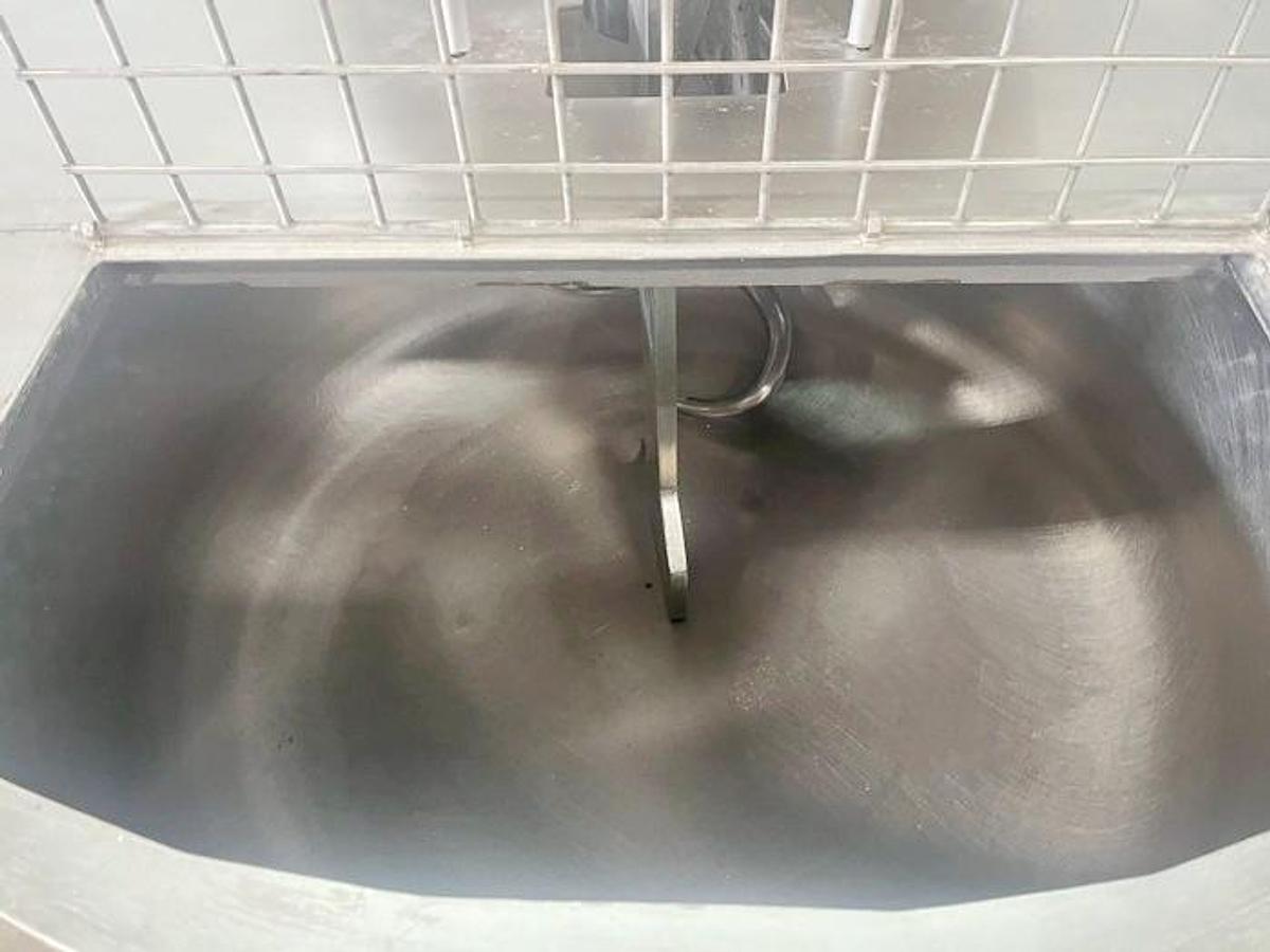 Refurbished 250 Quart Spiral Dough Mixer