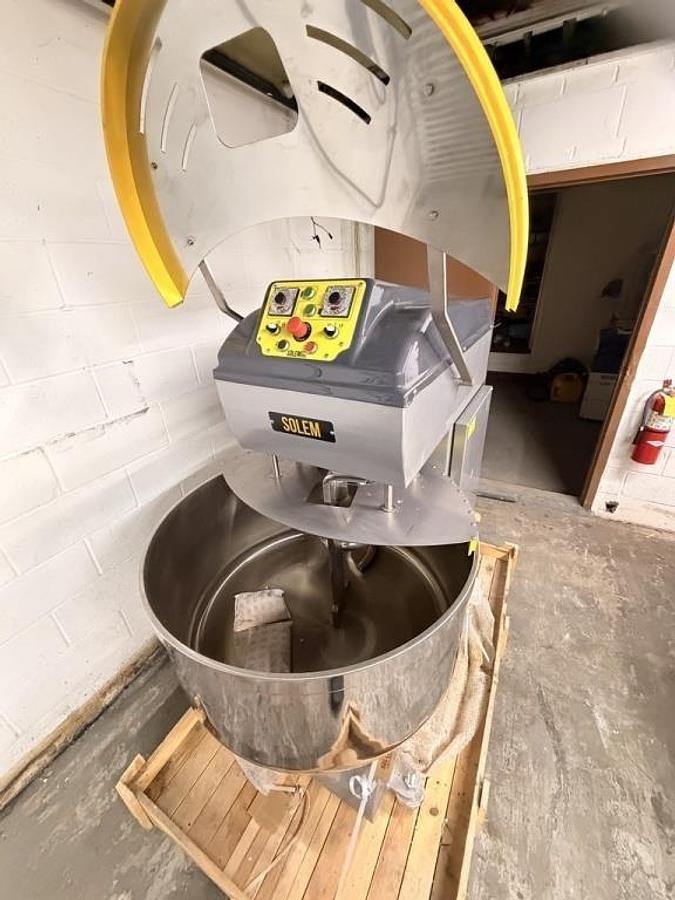 Used BRAND NEW - SOLEM 200 QT SPIRAL MIXER 