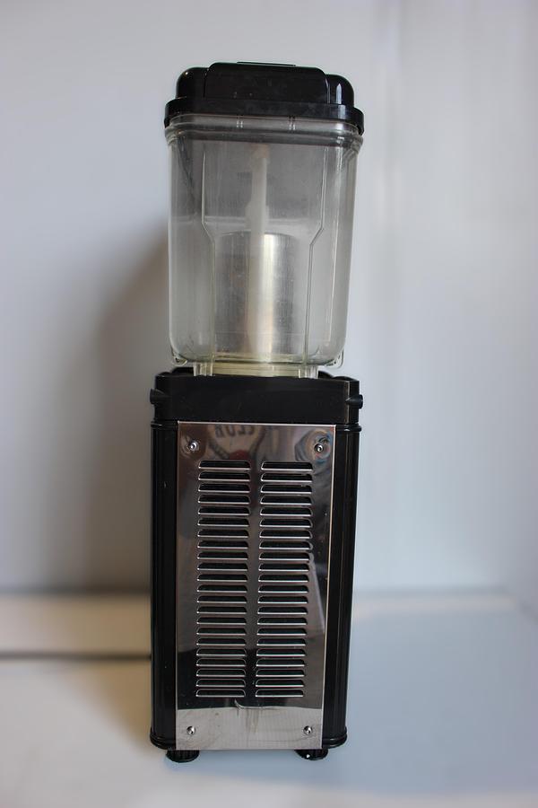Used 120V Single 3 Gallon Commercial Juice Dispenser - SEE VIDEO