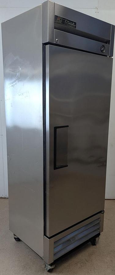 Used True T-19FZ 27" Single Door Stainless Freezer