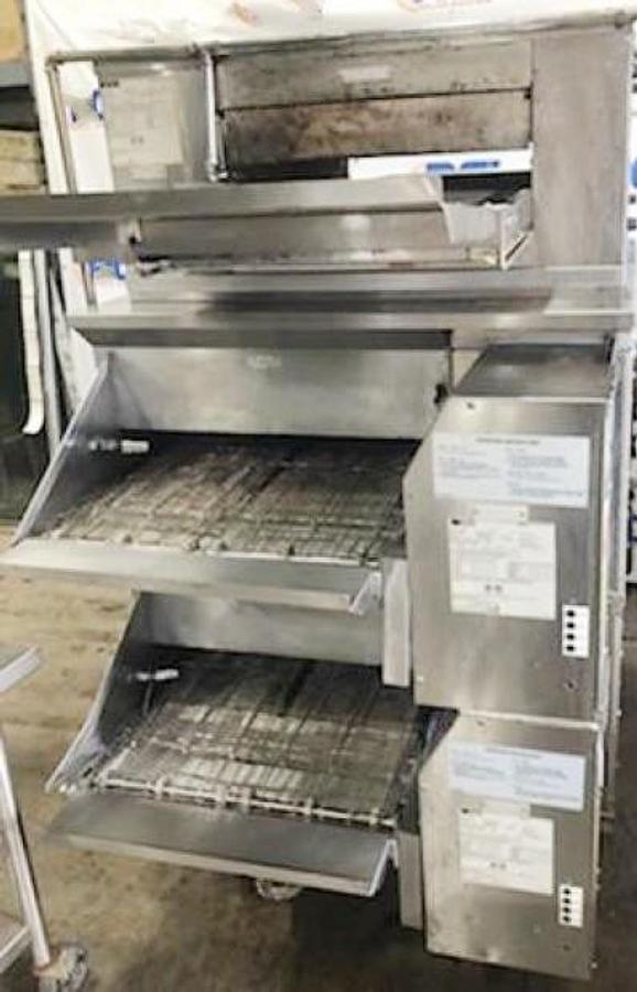 Used MIDDLEBY MARSHALL GAS TRIPLE STACK GAS CONVEYORS OVEN WITH CTXS WOW - WITH SINGLE CTX ELECTRIC OVEN
