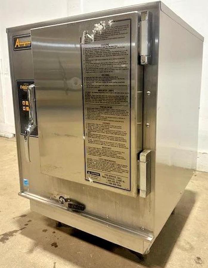 Used ACCUTEMP P61201E060 COUNTERTOP 60,000 BTU 6 PAN LP GAS BOILERLESS STEAMER