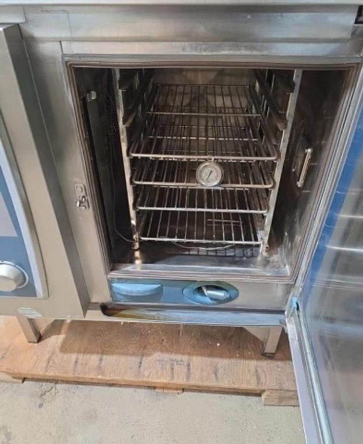 Used Rationale nat gas stacked self-cooking