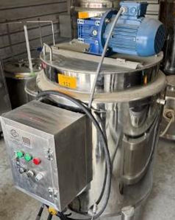 Used Sinofude Chocolate Melting Tank 100 litres - open to offers
