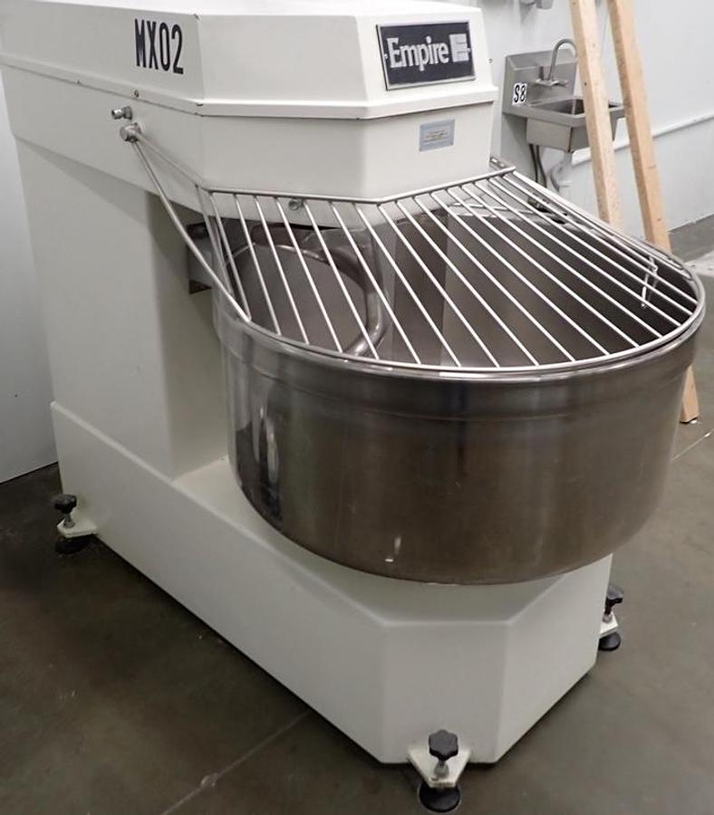 Used EMPIRE 200A - LIKE NEW CONDITION