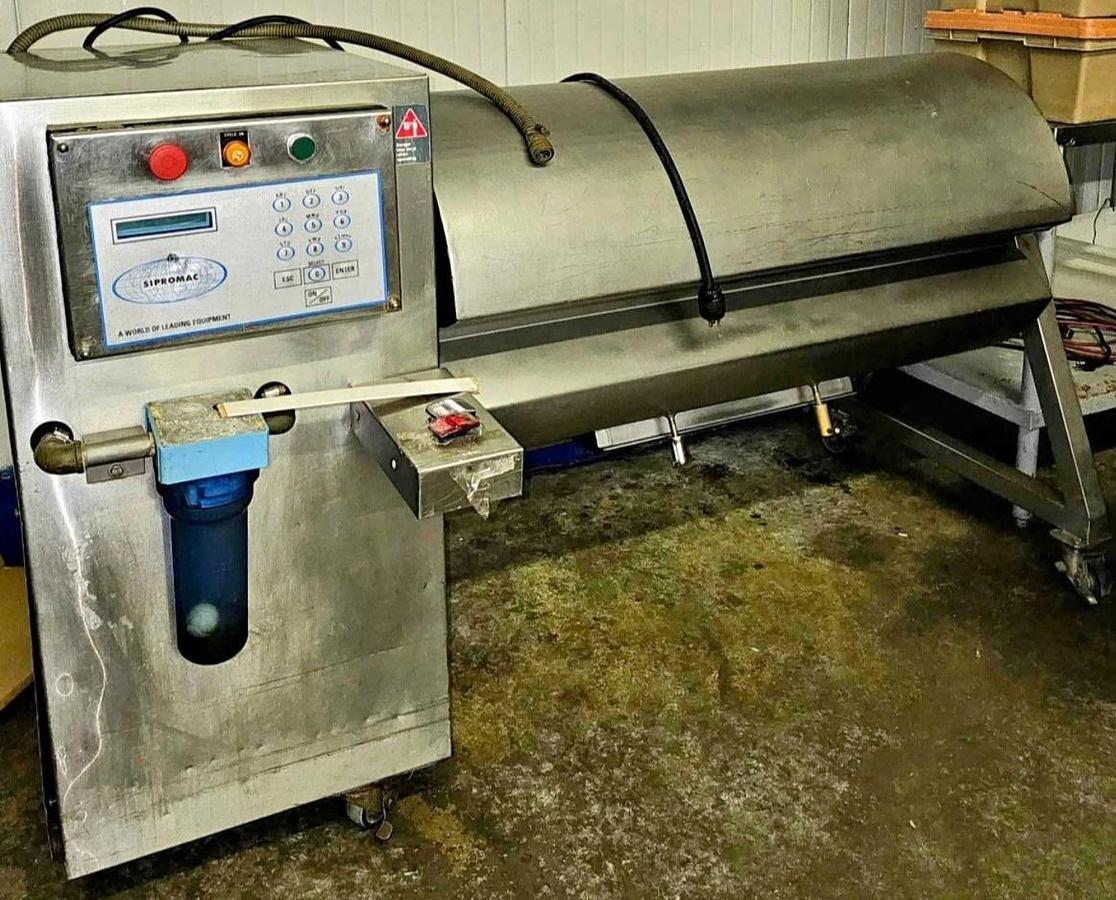 Used SIPROMAC 500 LB MEAT VACUUM TUMBLER