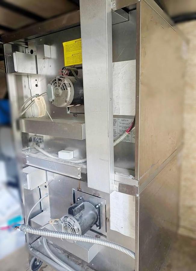 Refurbished Garland stacking electric convection ovens