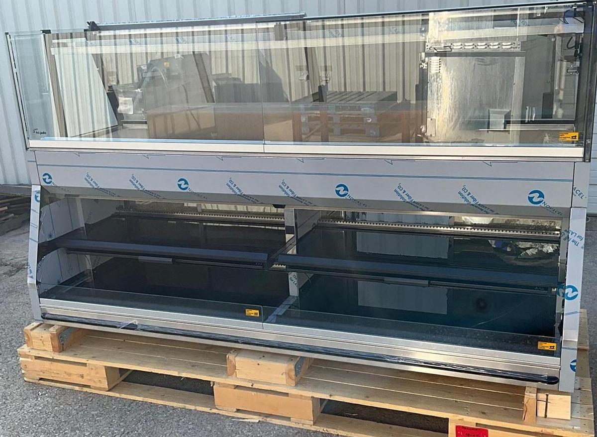 Used 2025 Frijado heated hot serving display warmer - LIKE NEW 