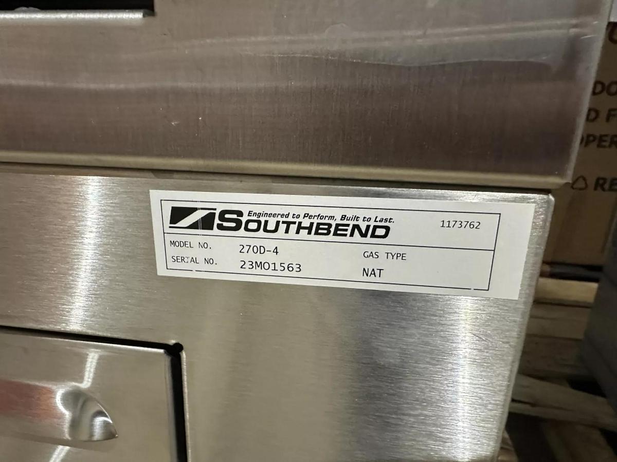 Used SOUTHBEND 34" UPRIGHT INFRARED BROILER (NEW) - PRICE HAS BEEN SLASHED