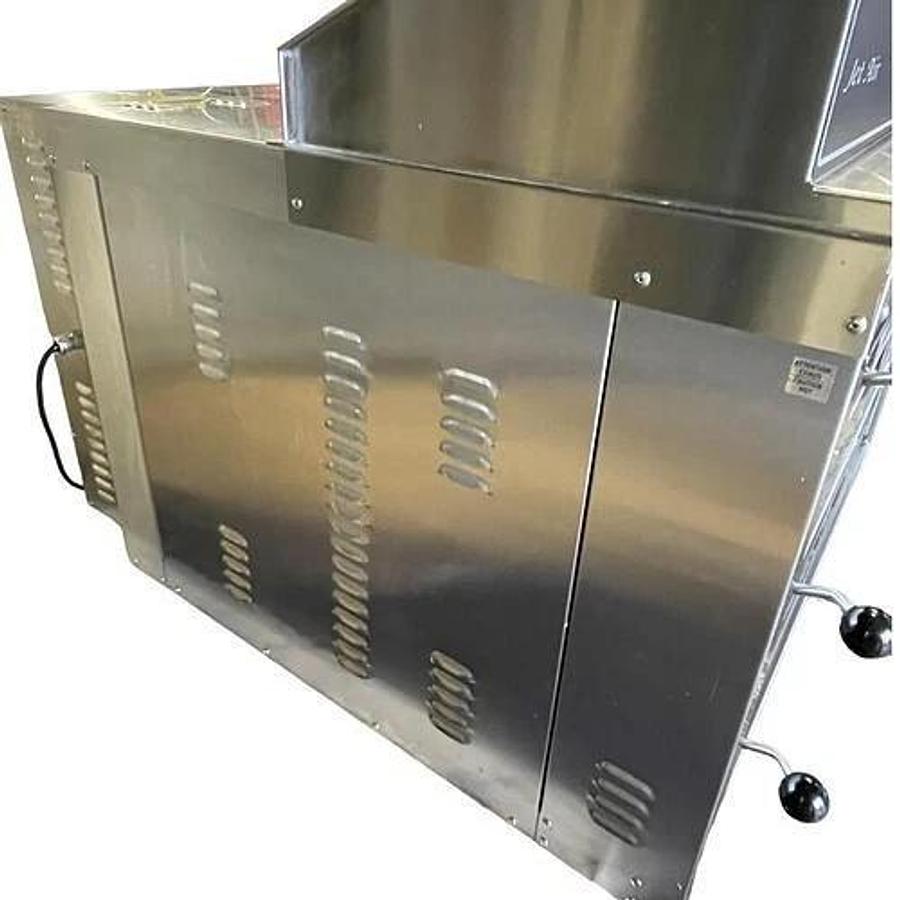 Used Doyon PIZ 6 - LIKE NEW - USED 3 MONTHS ONLY -c/w stand