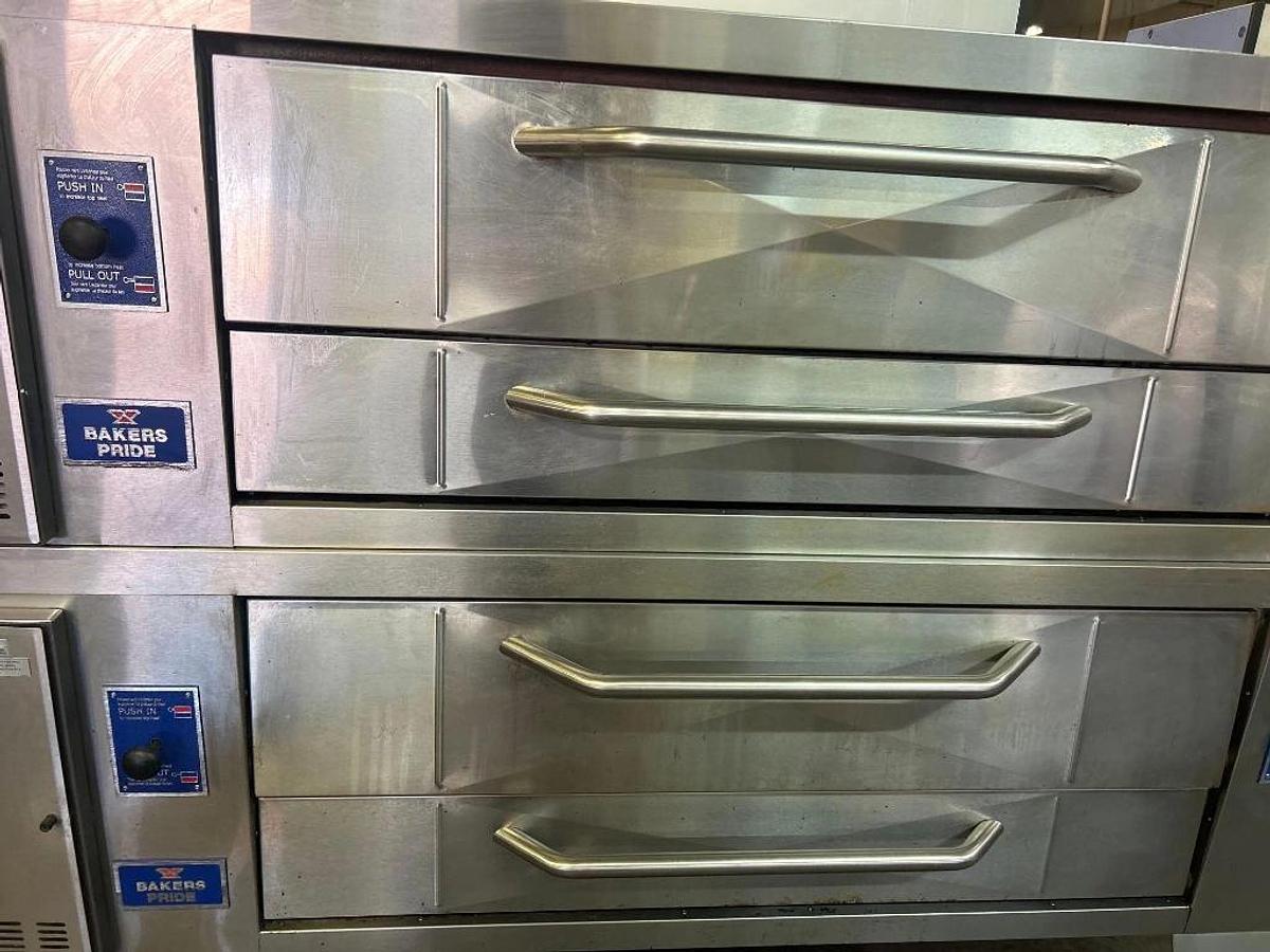 Used Bakers Pride Mdl. Y602 Double Stack Gas Deck Pizza Oven