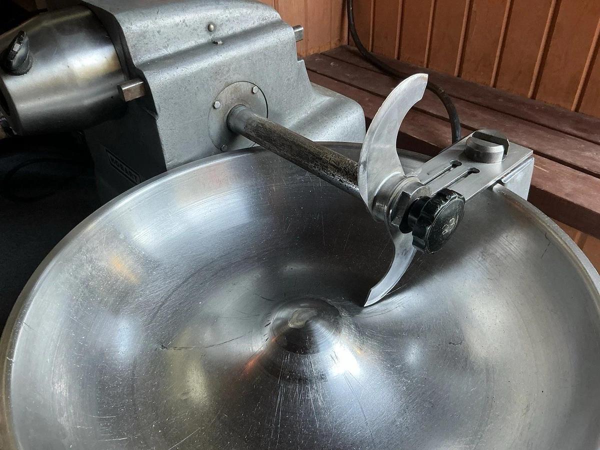 Used Hobart 18 inch Buffalo Chopper Model 84181D Commercial Meat Food Cutter Machine