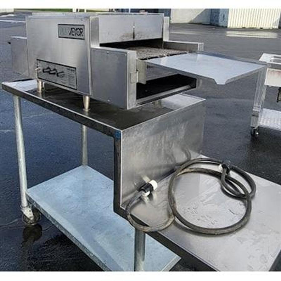 Used Holman 314HX Electric Conveyor Oven