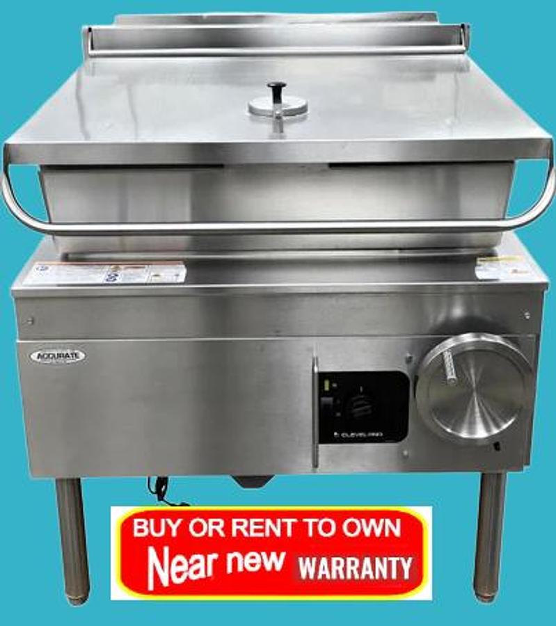 Used Cleveland SGL30TR Braising Pan Tilting Skillet - 30 Gallons - Natural Gas