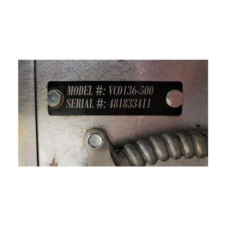 Used Vulcan VC0136-500 Custom Range: 6 Burners / 15-in Griddle / 12-in Hotplate / 24-in Char / Double Oven