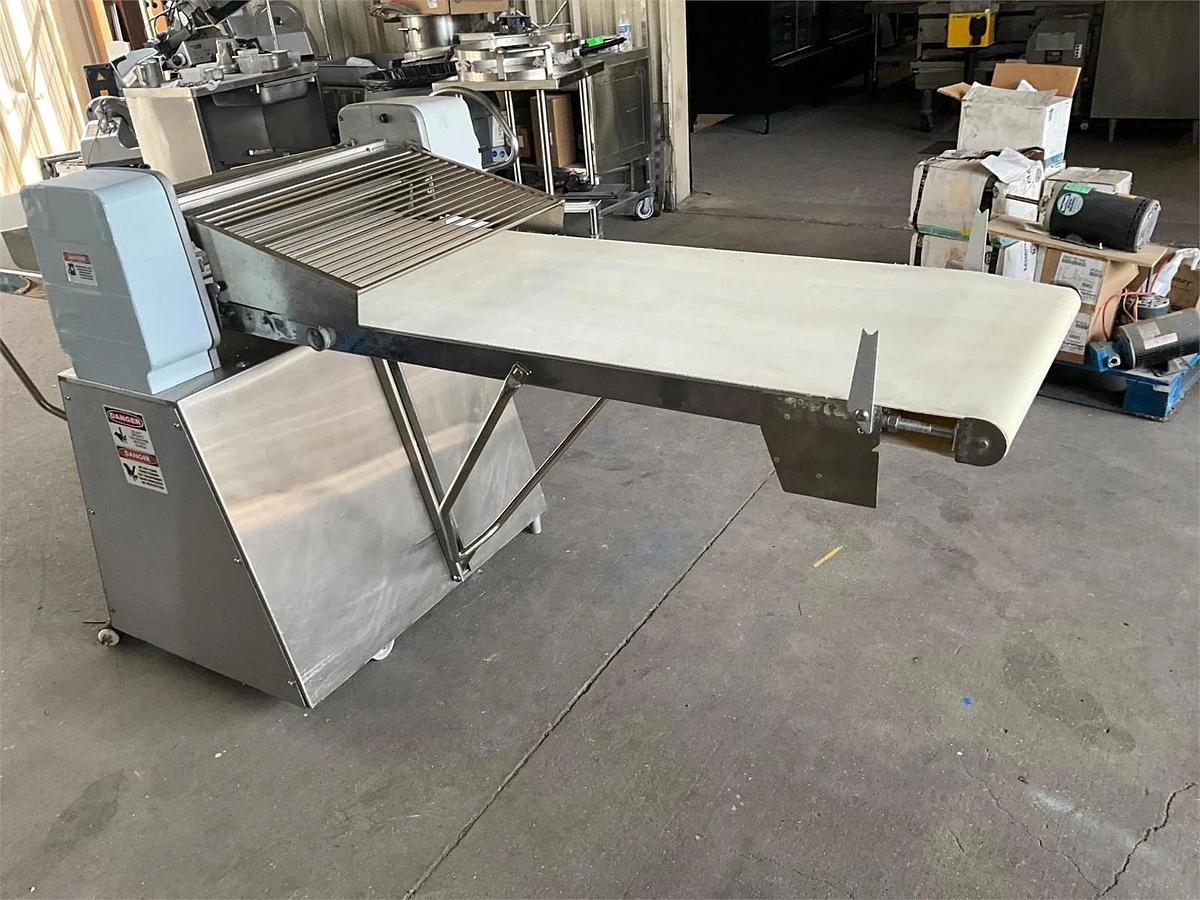 Used Rondo butterfly dough reversible sheeter SC0677
