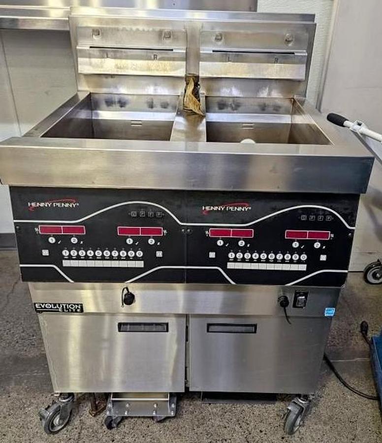 Used Henny Penny Evolution Elite Double Gas Fryers - Warranty