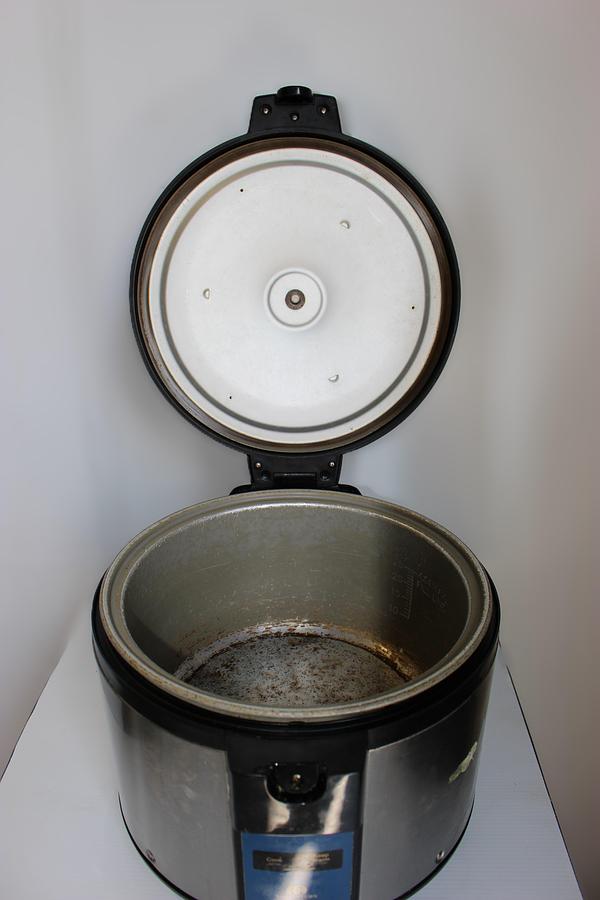 Used Sunpentown SC-1626 26 Cups Commercial Electric Rice Cooker