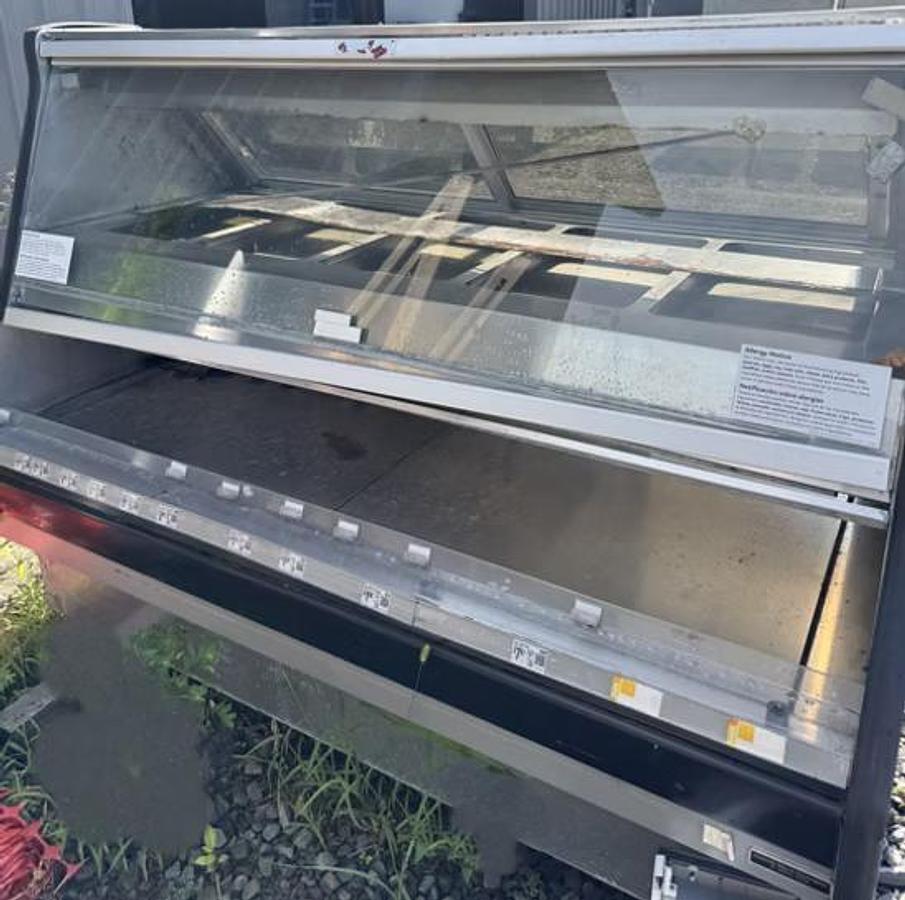 Used Custom Deli’s 6 Foot Hot Case