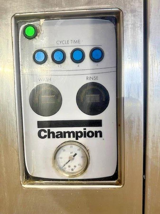 Used CHAMPION MODEL DH500T"COMMERCIAL HIGH TEMP VENTLESS DISHWASHER - 280/240V,3PH