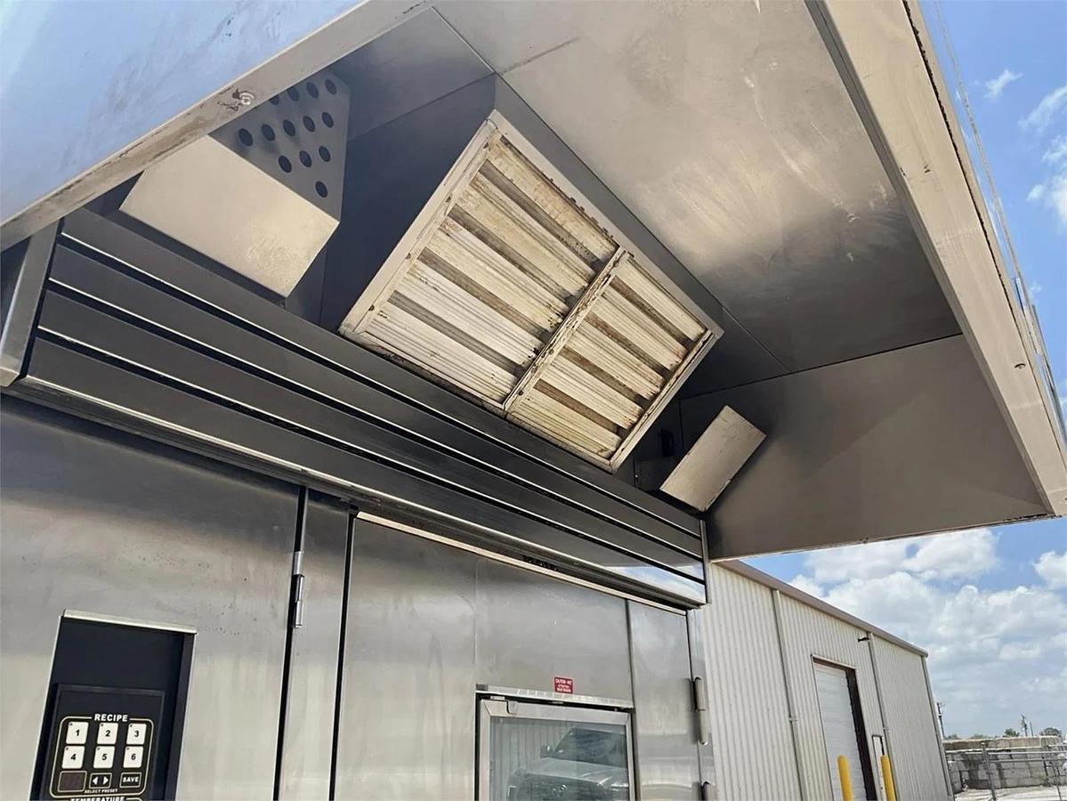 Used 2021 LBC gas double rack oven steam injected