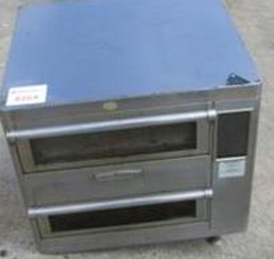 Used Turochef double oven - fast bake - 3 available