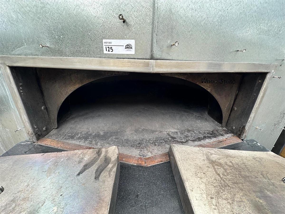 Used Wood stone Mt Adams gas burning pizza oven