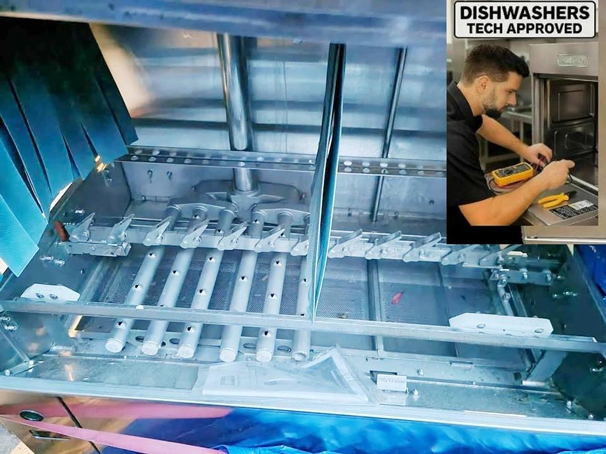 Used Jackson Commercial Conveyor Dishwasher Left to Right