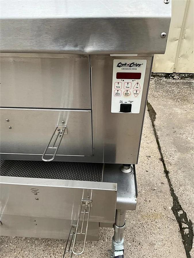 Used Quik’n Crisp greaseless double air fryer w/stand - ventless 