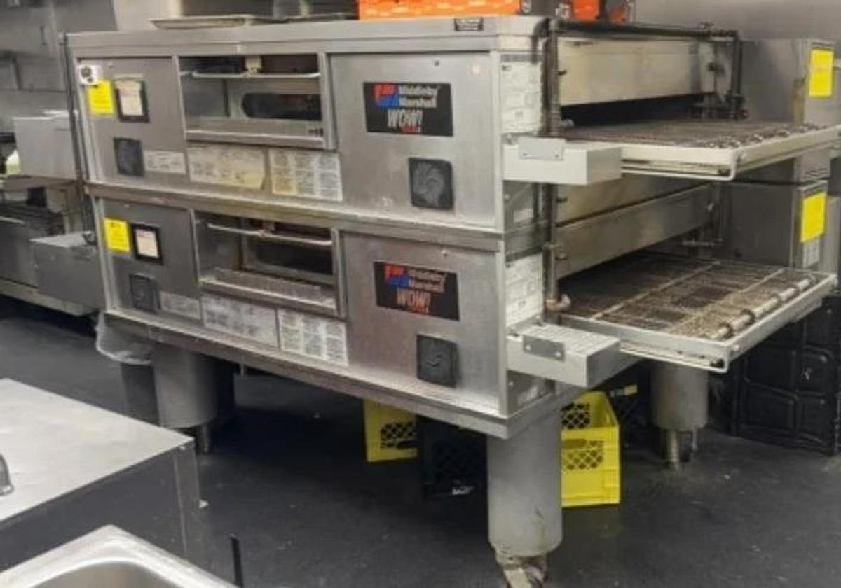 Used 2 Deck Middleby Marshal WOW Oven Model PS670G - WARRANTY