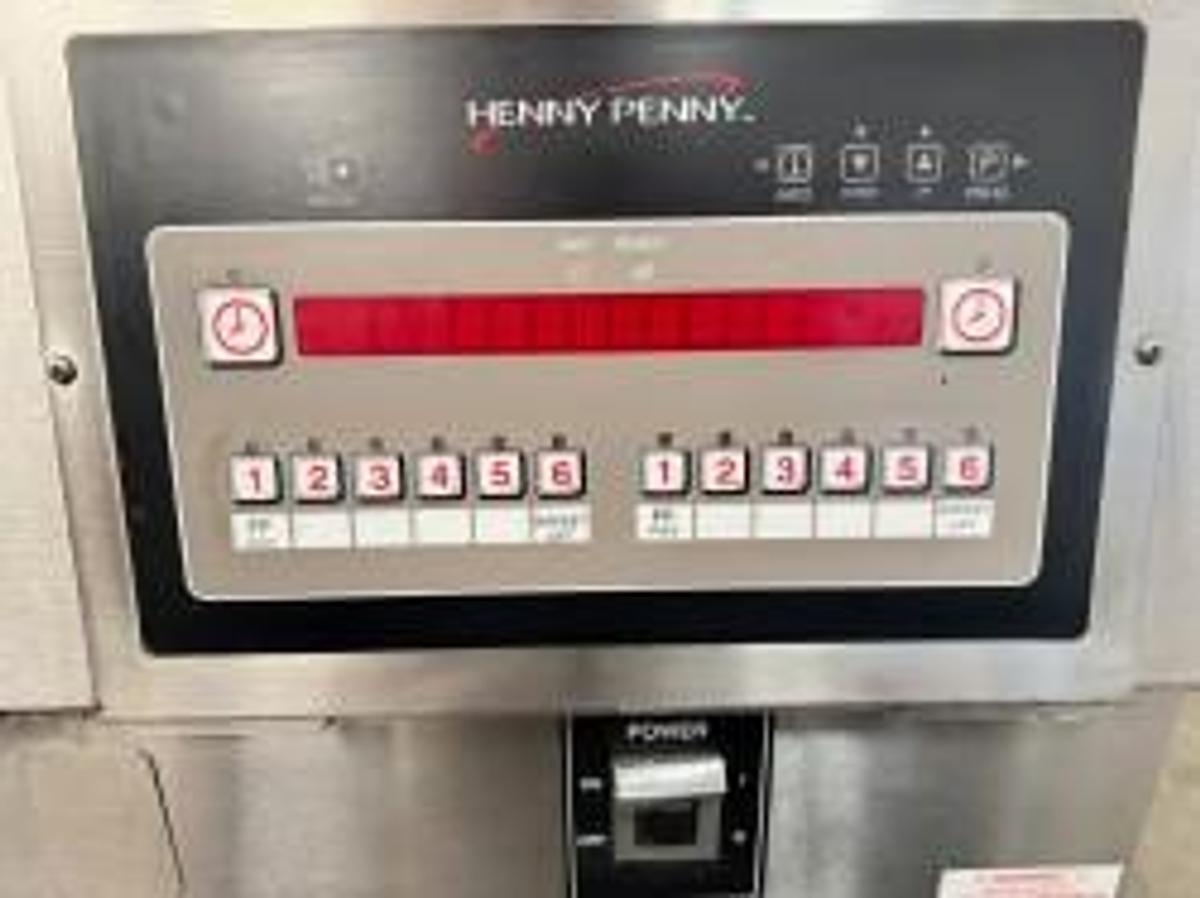 Used Henny Penny 2 Bay Electric Fryer with Filtration & Lift OAE 323