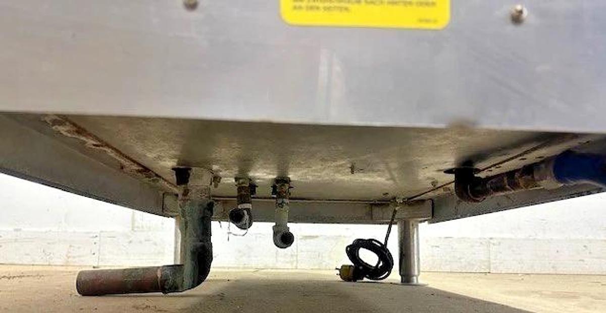 Used CLEVELAND 24CGA10.2" H.D COMMERCIAL STEAMCRAFT 10 PANS NATURAL GAS STEAMER