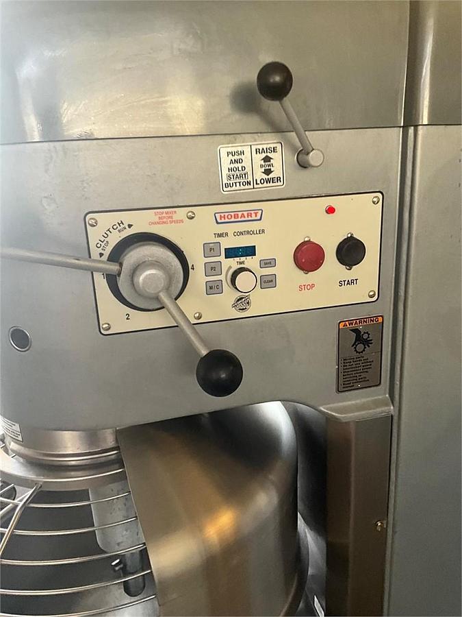 Used Hobart M802 80qt dough mixer