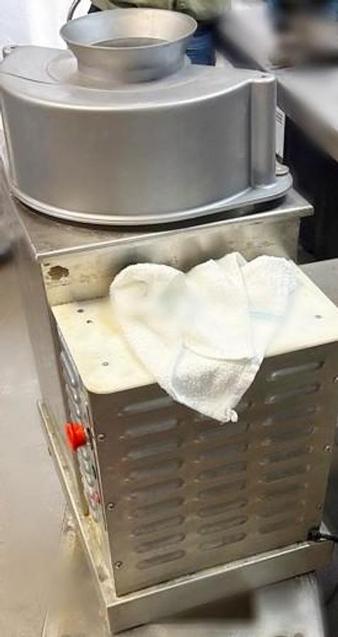 Refurbished Somerset - Dough Rounder - SDR-400-115V