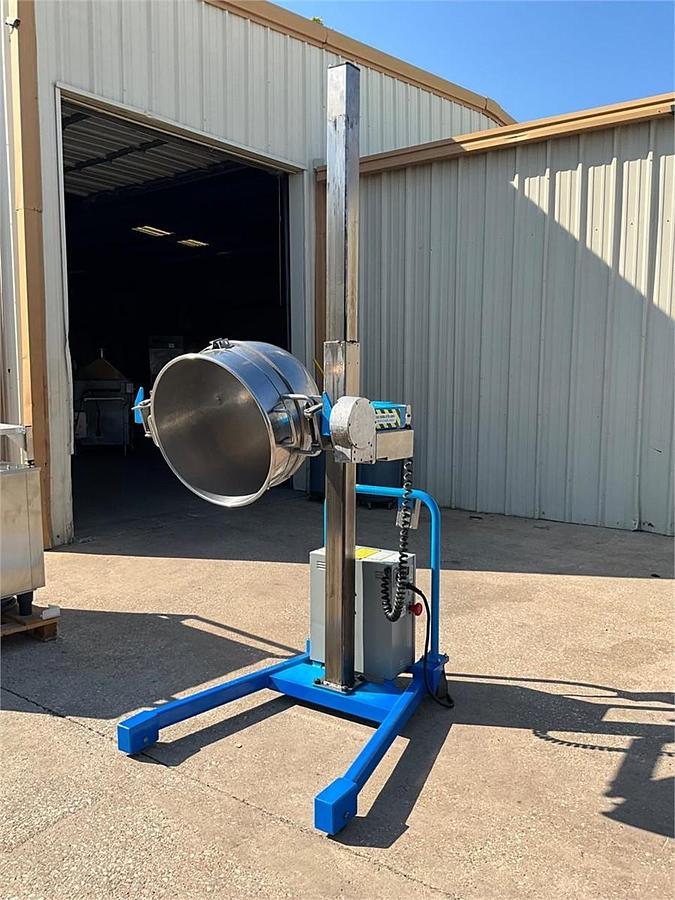 Used Savage Brother 0712 HT bakery Bowl kettle lift