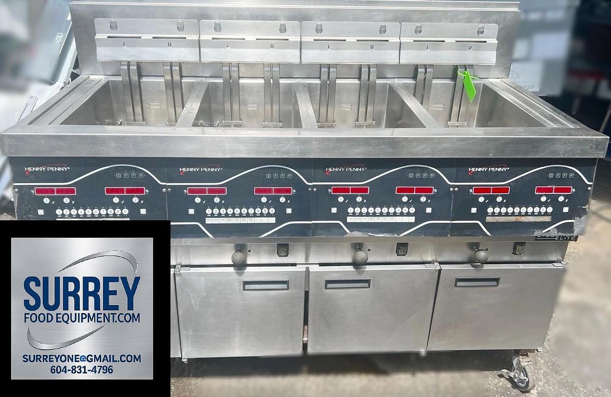 Used Henny Penny 4 Well Electric Fryer with Oil Filtration System BEAUTIFUL SHAPE! Model EEE-154 FFFF