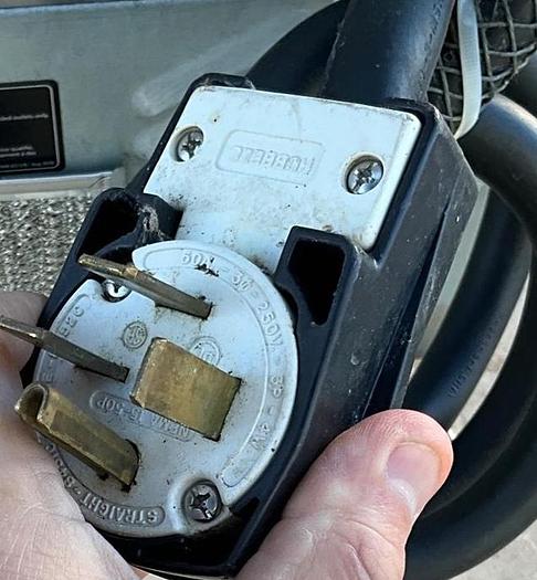 Refurbished Turbochef conveyor high speed oven - triple stack - Model 2020